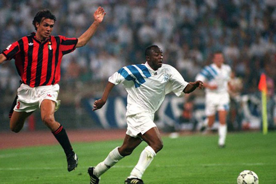 Abedi Pelé (right)