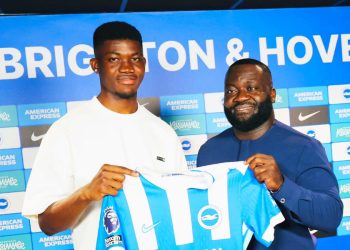 Owusu (left) and his agent Papa Agyemang