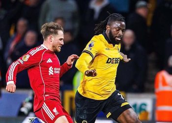 Tolu Arokodare (on the right)