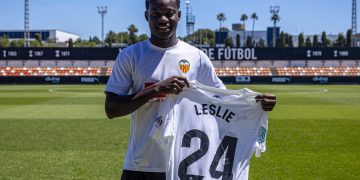 Leslie Okai