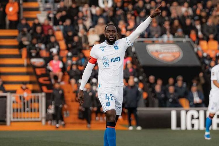 Elisha Owusu