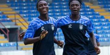 Linus Zika (on the right)