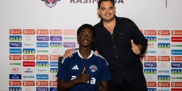 Jesurun Rak-Sakyi and Görkem Demir